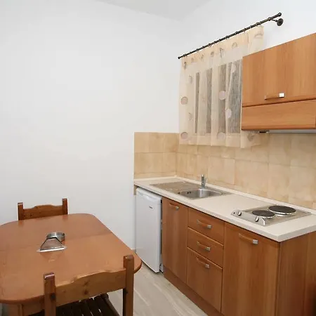 Apartment Marini *